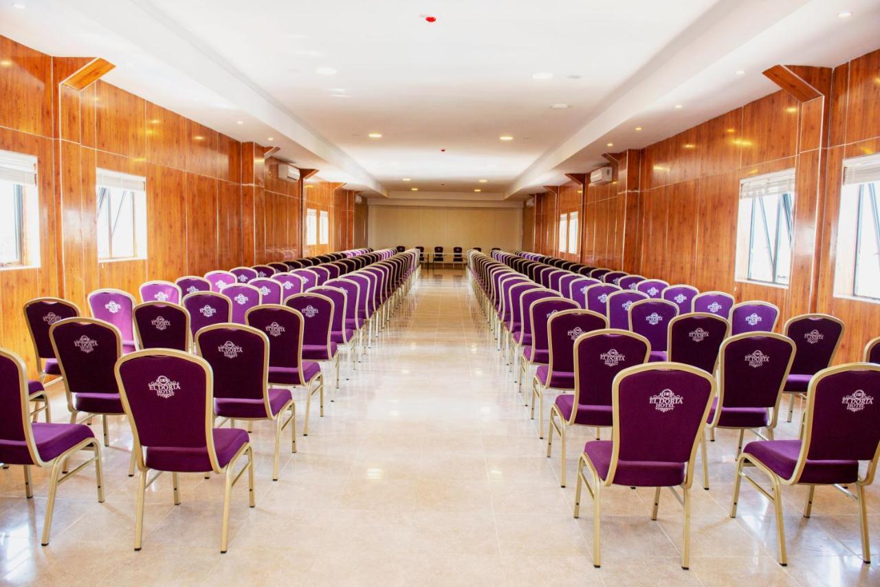 El Doria Hotel Lomé Esterno foto