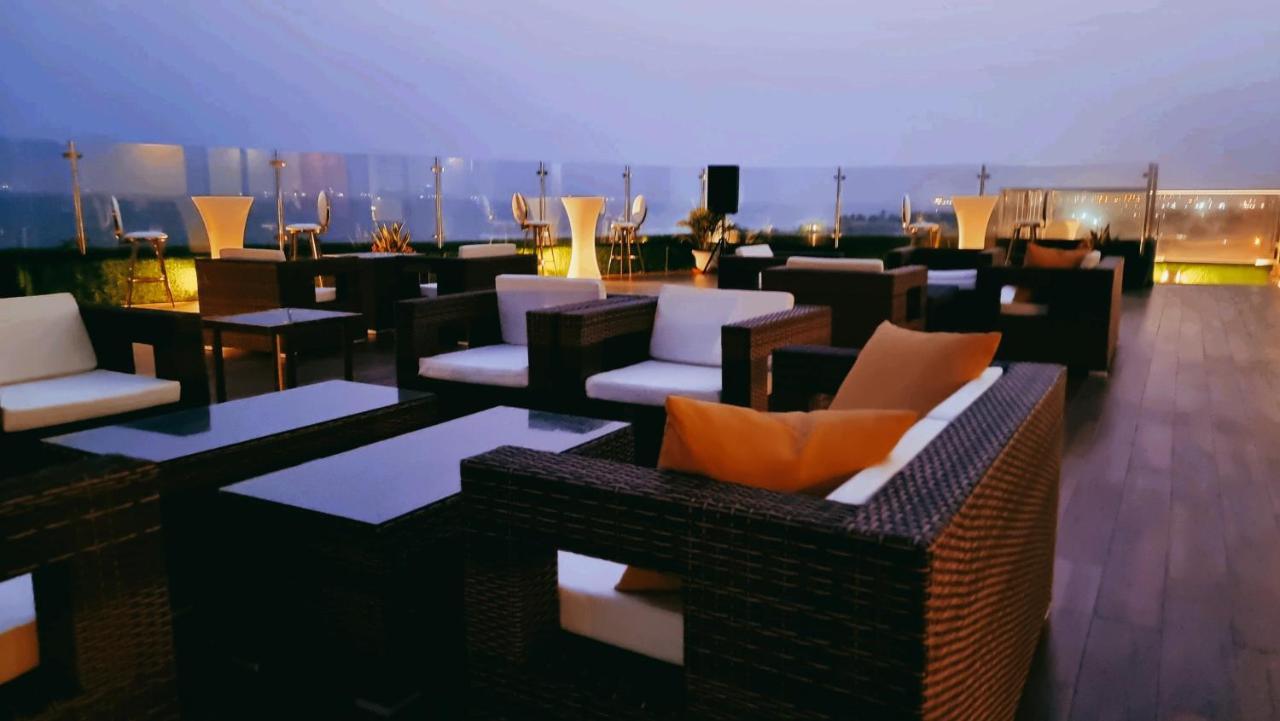 El Doria Hotel Lomé Esterno foto
